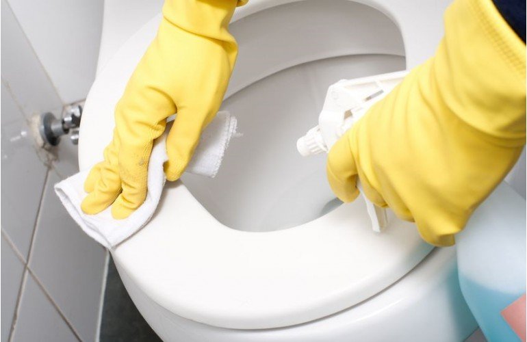 Nettoyage des sanitaires