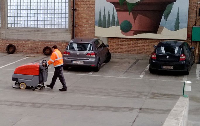 Nettoyage et entretien des parkings